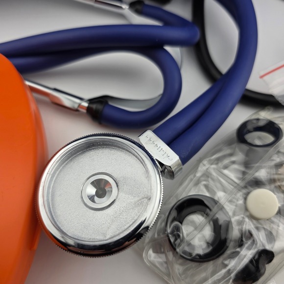 ADC Sphygmomanometer Blood Pressure Monitor Stethoscope CPR Resuscitator Kit - Picture 6 of 9